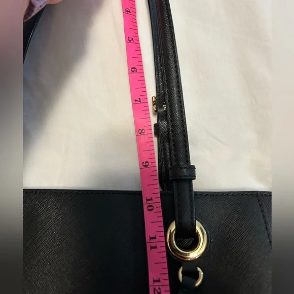 Michael Kors Black Gold Tote Handbag Women’s Purse Leather Walsh Mk Zipper - Picture 6 of 15